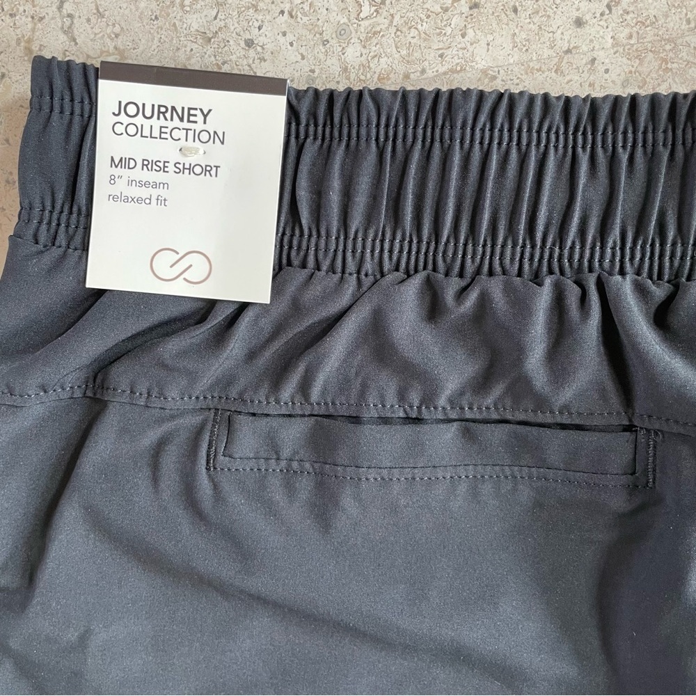 NWT Calia Journey Mid Rise 8“ Black Elastic Waist Workout Shorts with Pockets - Picture 7 of 9